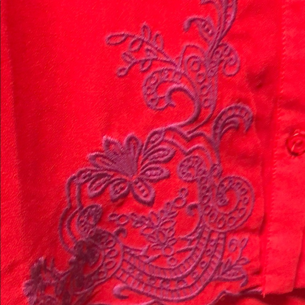 Blouse - Picture 2 of 2